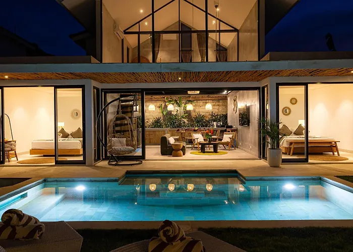 Palm By Optimum Bali,10 Min From Seminyak & Canggu 别墅 *